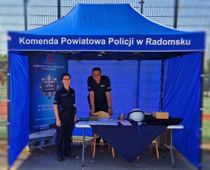 Policjanci z Komendy Powiatowej Policji w Radomsku.