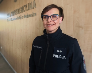 Podkomisarz Paulina Gorzędowska, Zastępca Komendanta Komisariatu Policji w Kamieńsku.