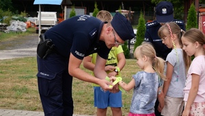 Zanim zadzwoni pierwszy dzwonek – dzielnicowy zadba o bezpieczną drogę do szkoły.