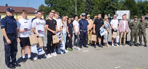 Policjanci konkurs przeprowadzają  w ruchu drogowym