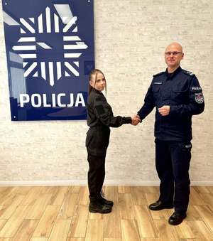 Komendant i uczennica.