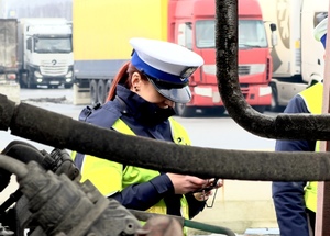 Radomszczańscy policjanci w międzynarodowej akcji kontroli pojazdów ciężarowych.