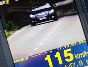 Pędził 115 km/h w obszarze zabudowanym.